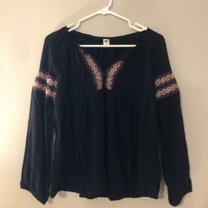 Black blouse with tribal detail